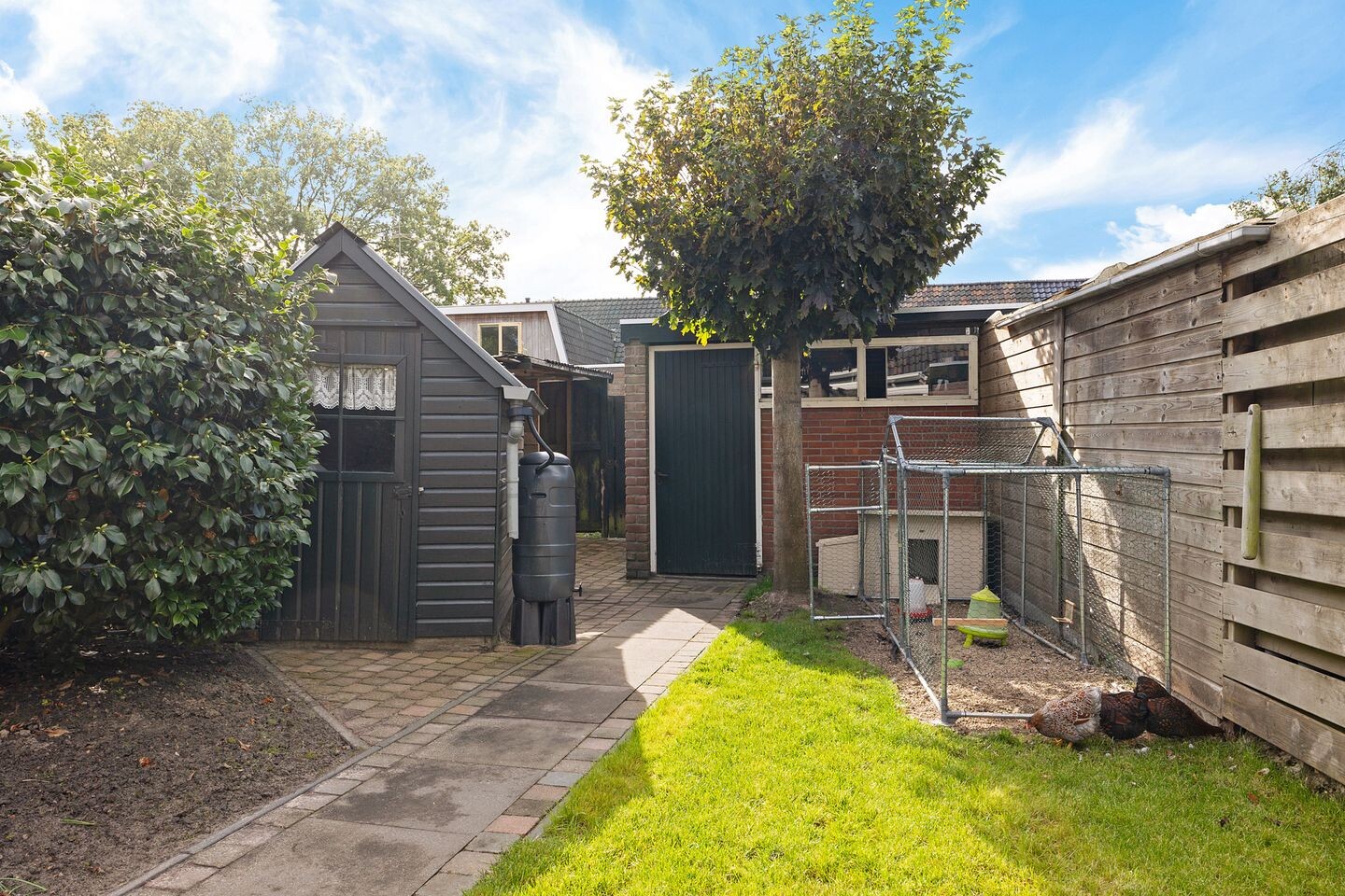 Tussenwoning te koop: Wielewaalstraat 5, Vries