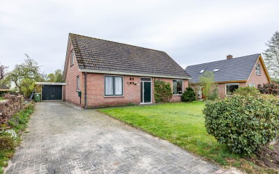 Dorpsstraat 18