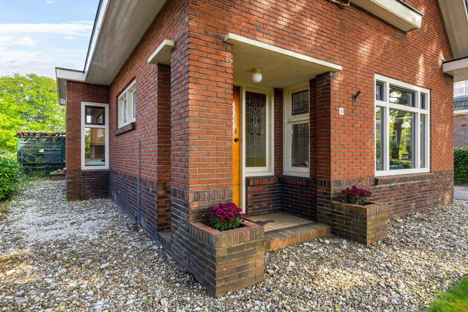 Vrijstaande woning te koop: Stationsstraat 3, Tynaarlo