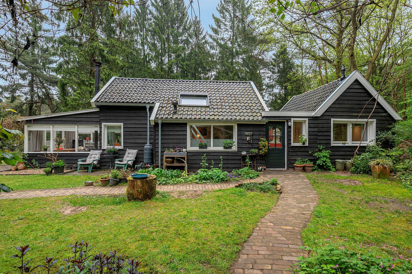 Vrijstaande woning te koop: Zandrivier 8, Zeegse
