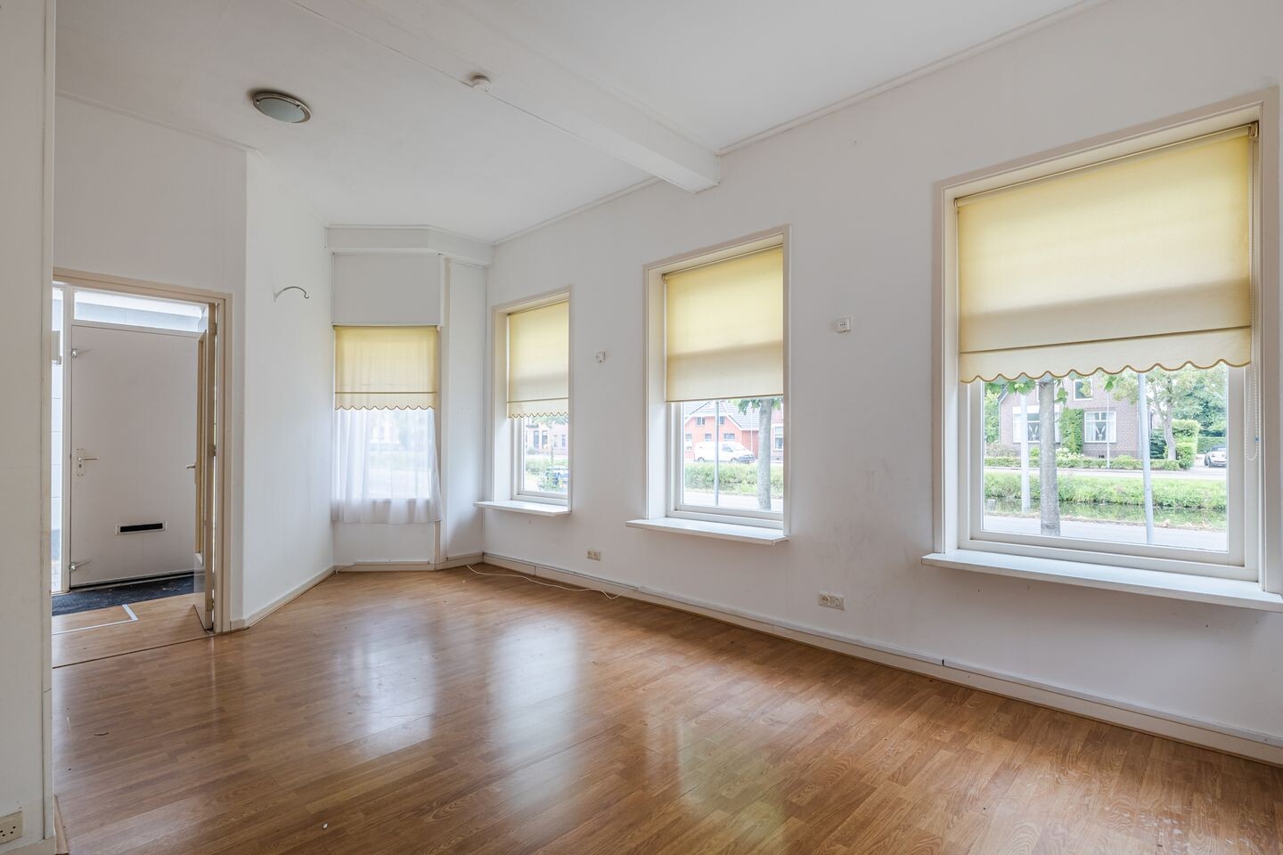 Twee-onder-één-kap te koop: Handelsstraat 28, Stadskanaal