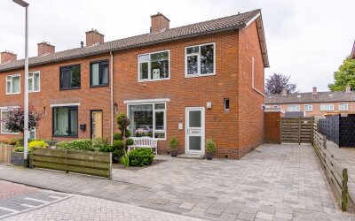 Esdoornstraat 16