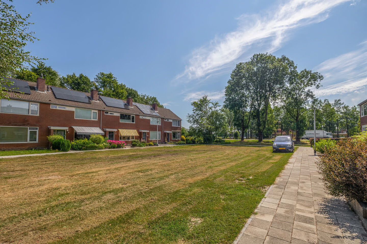Tussenwoning te koop: Iepenlaan 53, Stadskanaal