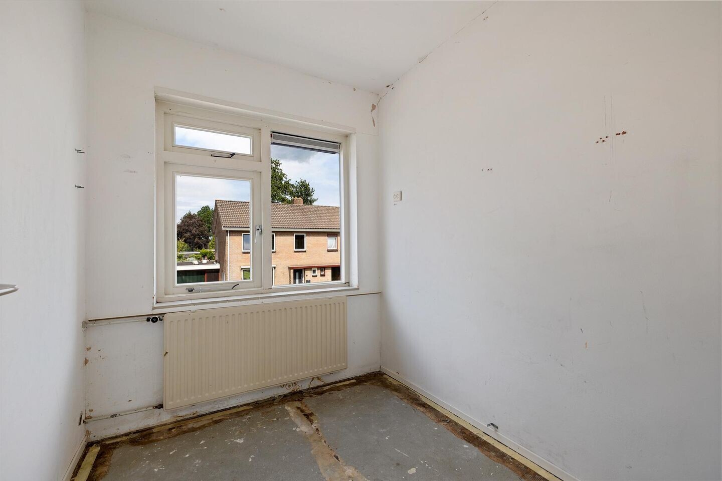 Tussenwoning te koop: Dintellaan 10, Stadskanaal