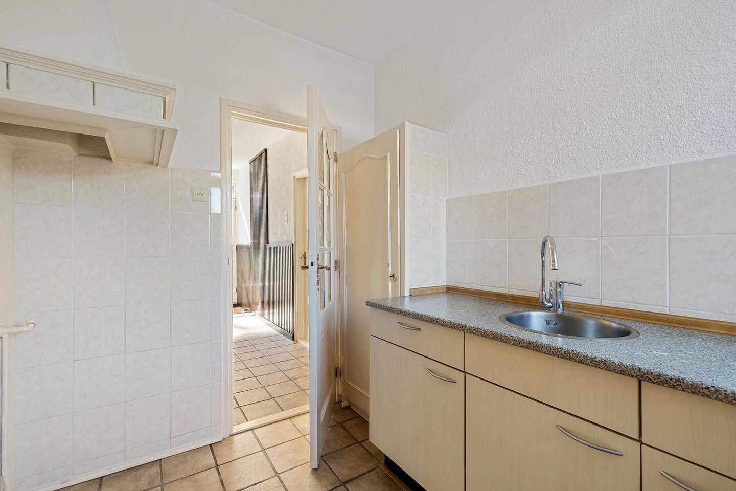 Tussenwoning te koop: Grevelingenlaan 5, Stadskanaal