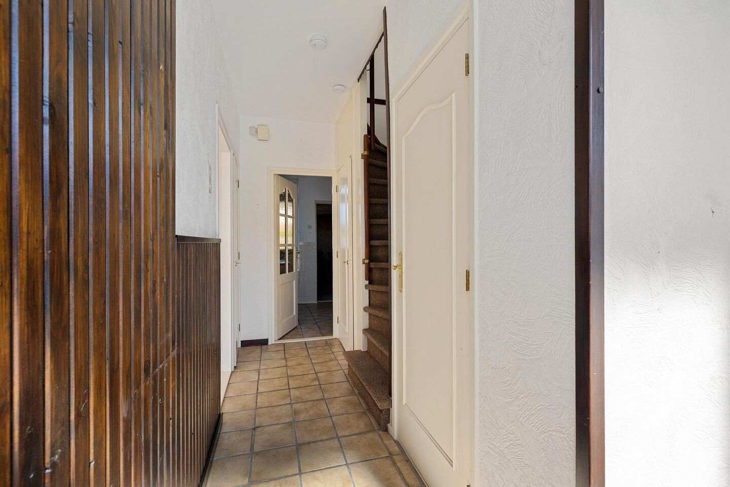 Tussenwoning te koop: Grevelingenlaan 5, Stadskanaal