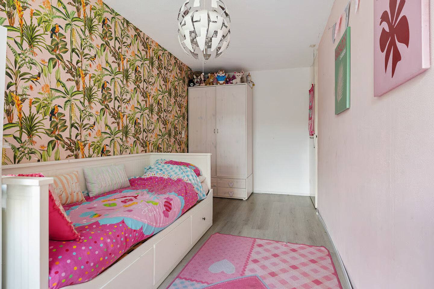 Tussenwoning te koop: Ahornhage 18, Stadskanaal