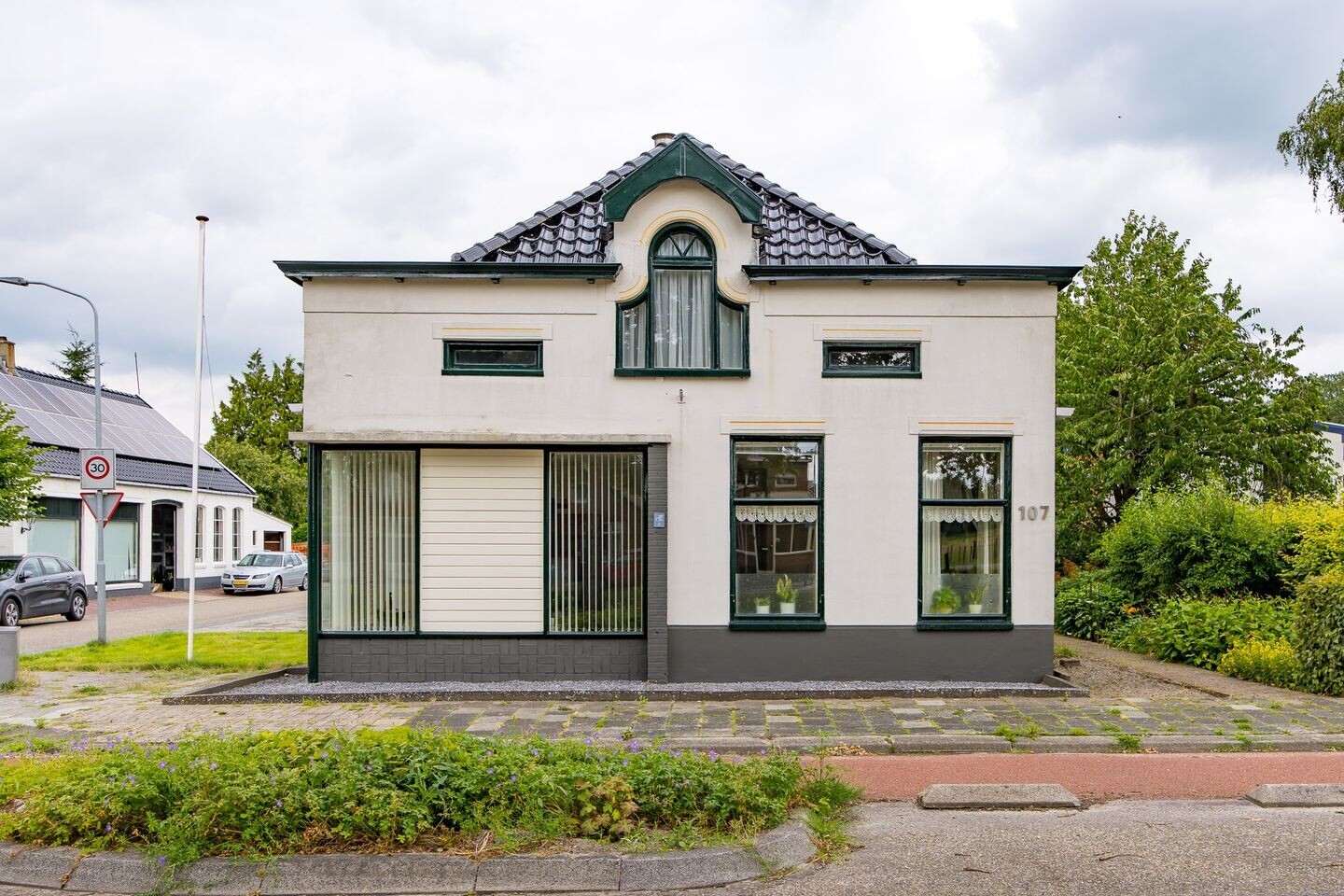 Vrijstaande woning te koop: Unikenstraat 107, Stadskanaal