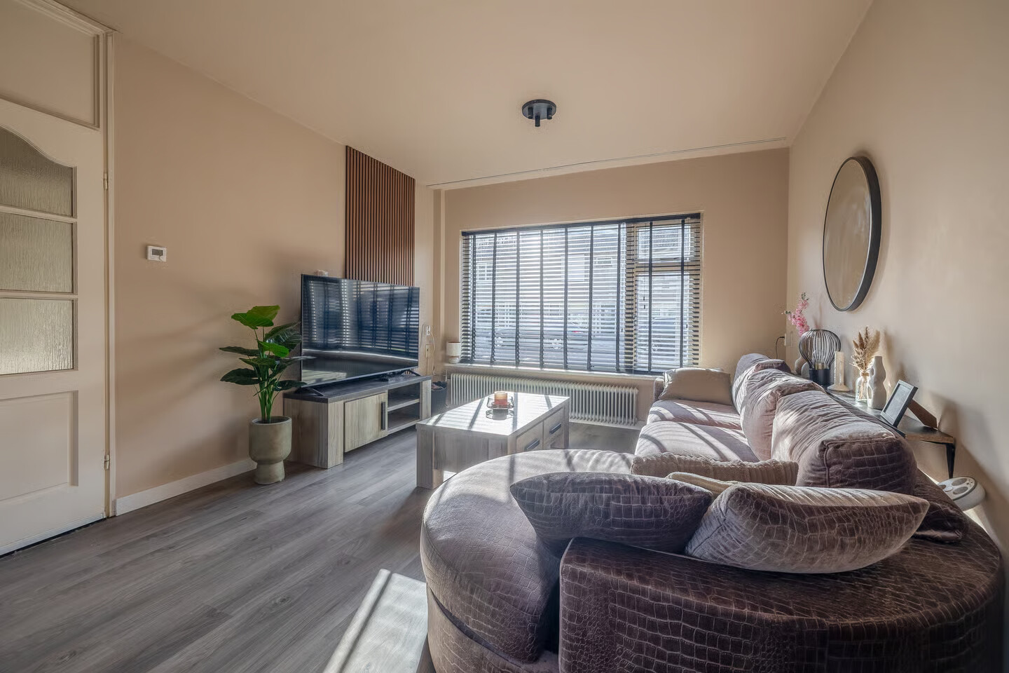 Tussenwoning te koop: Voorstekamp 43, Stadskanaal