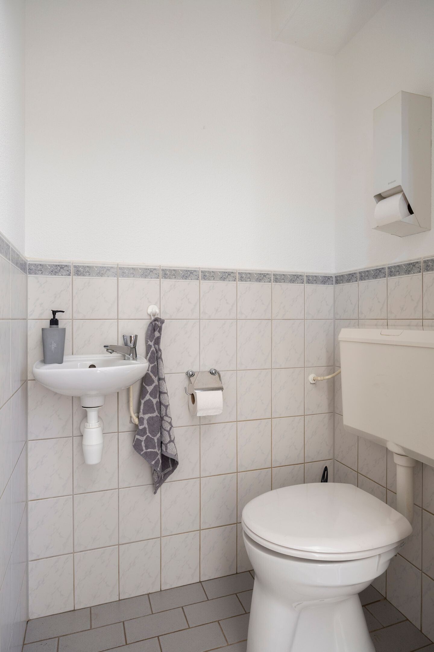 Twee-onder-één-kap te koop: De Rail 22, Stadskanaal