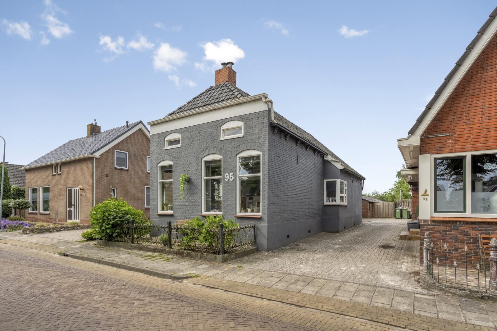 Vrijstaande woning te koop: H.J. Kniggekade 95, Stadskanaal