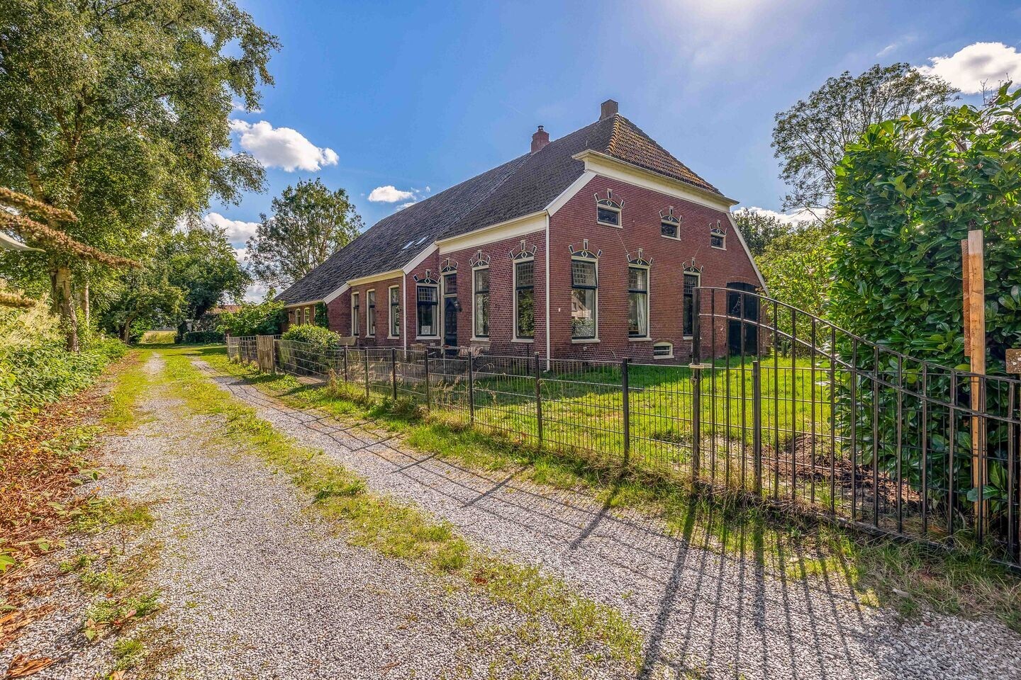 Vrijstaande woning te koop: Zuiderdiep 4, Drouwenermond