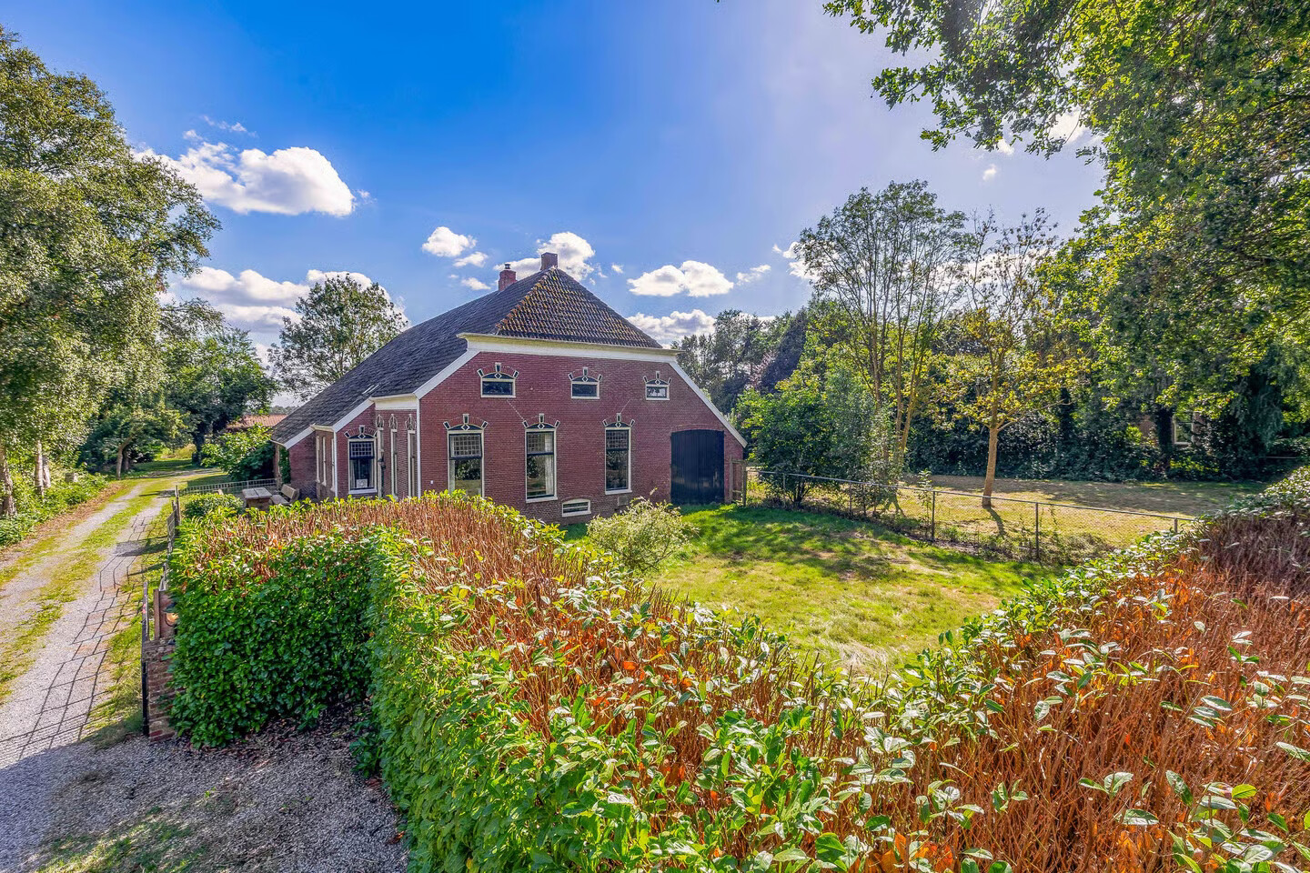 Vrijstaande woning te koop: Zuiderdiep 4, Drouwenermond