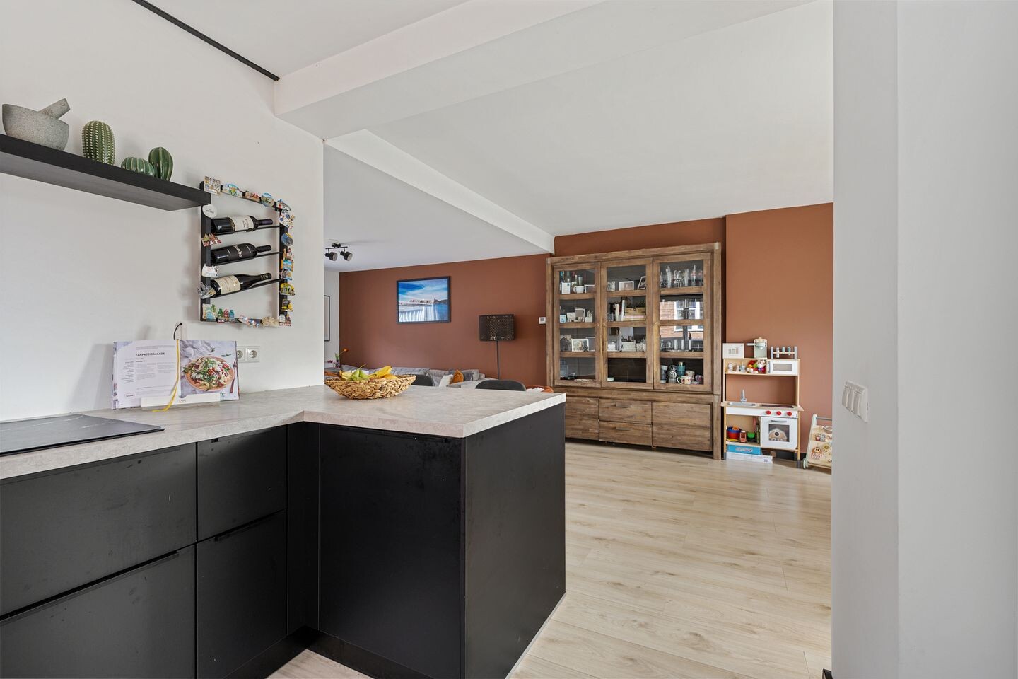 Twee-onder-één-kap te koop: Bergmans-Beinsstraat 11, Borger