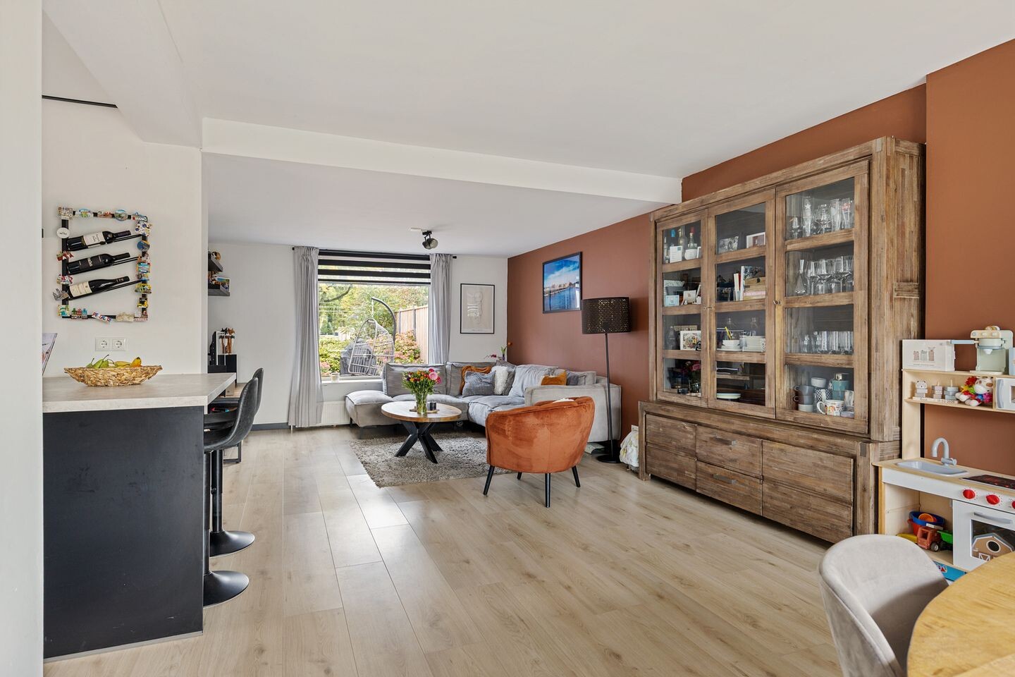 Twee-onder-één-kap te koop: Bergmans-Beinsstraat 11, Borger