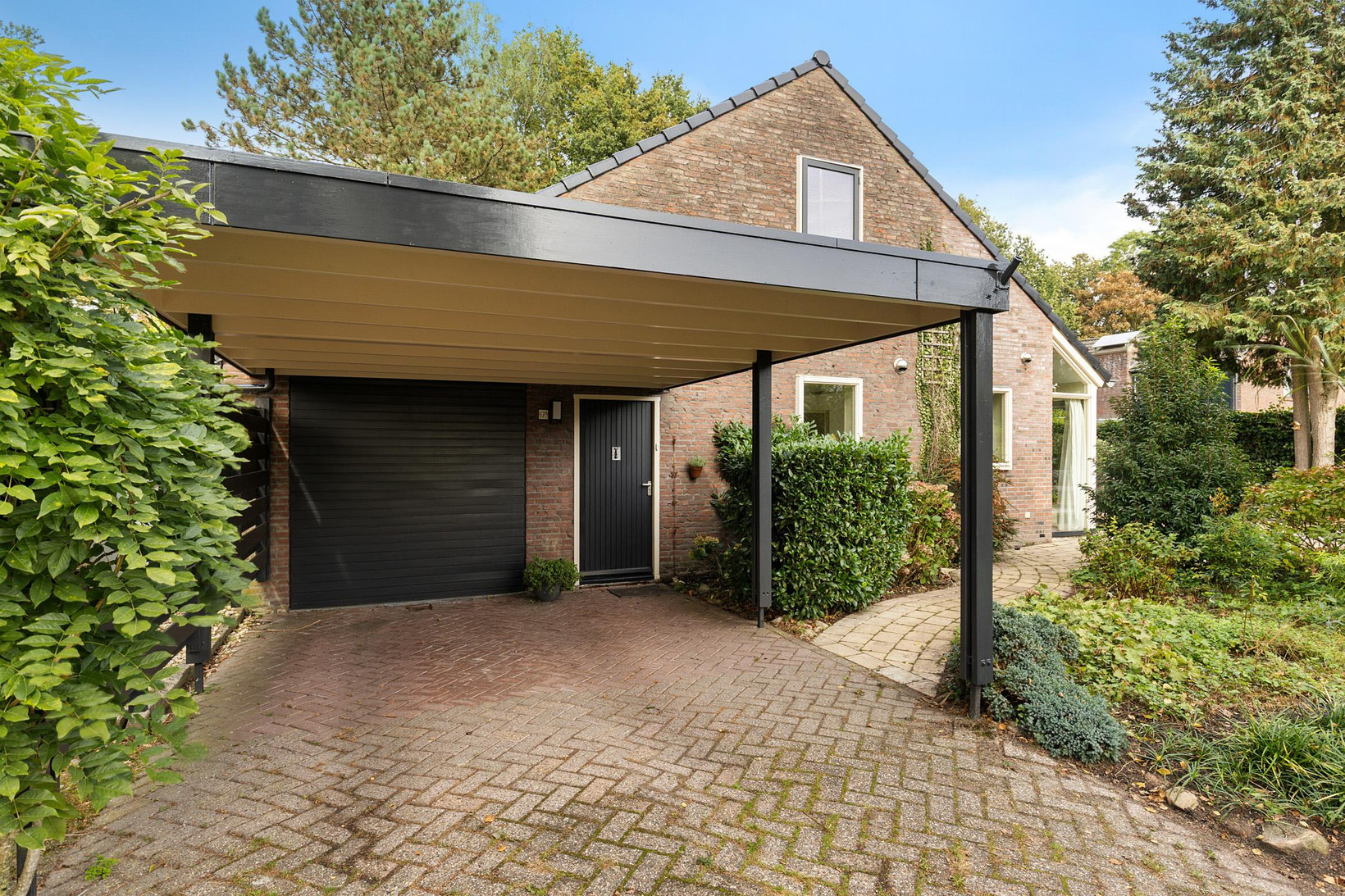 Vrijstaande woning te koop: Hunzedal 17A, Borger