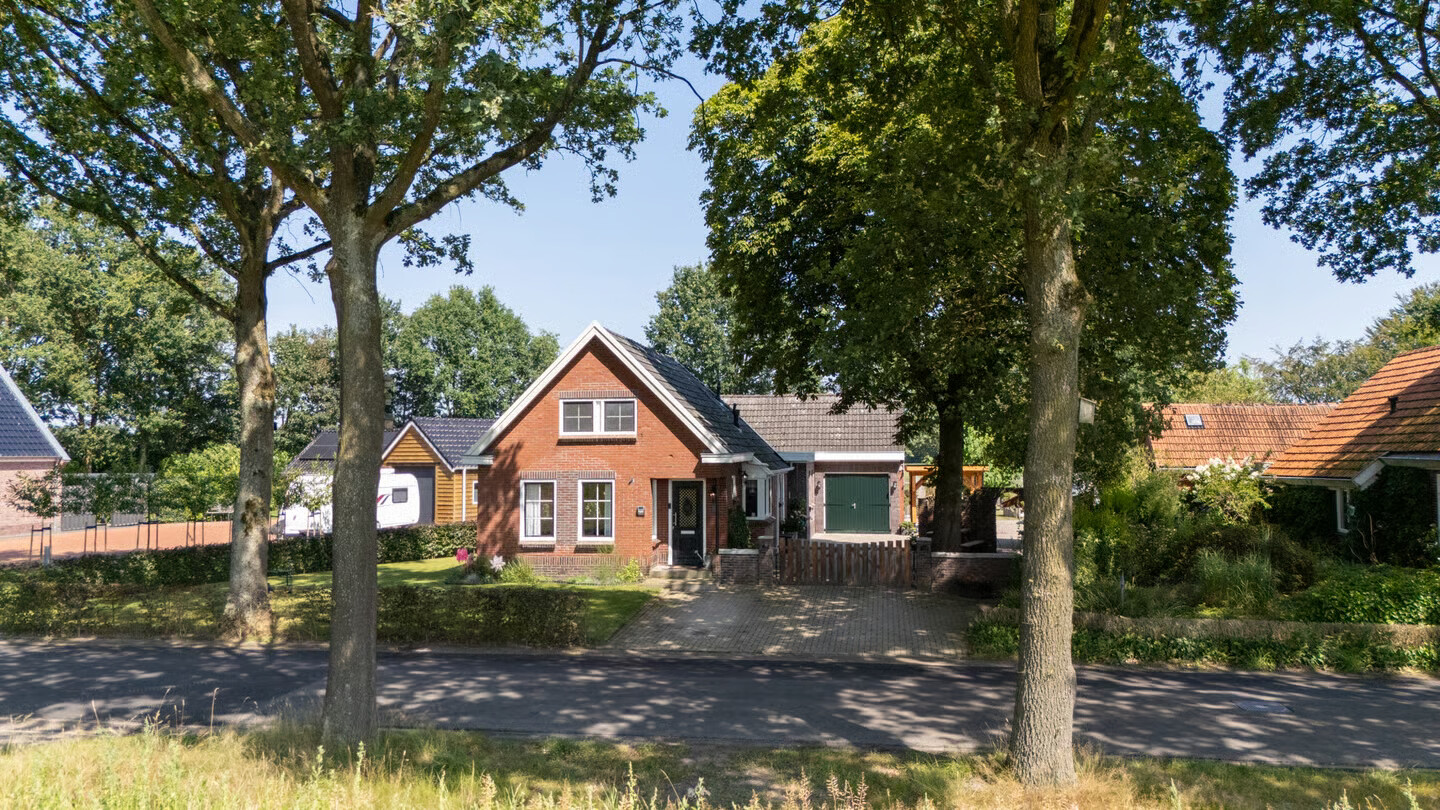Vrijstaande woning te koop: Onstwedderweg 68, Vlagtwedde