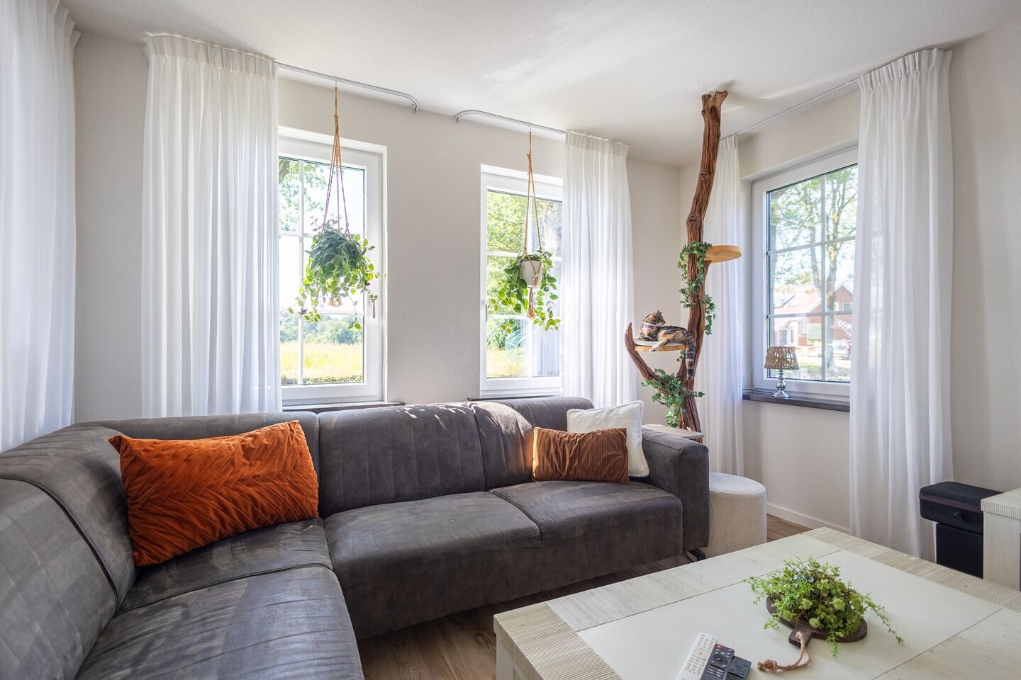Vrijstaande woning te koop: Onstwedderweg 68, Vlagtwedde
