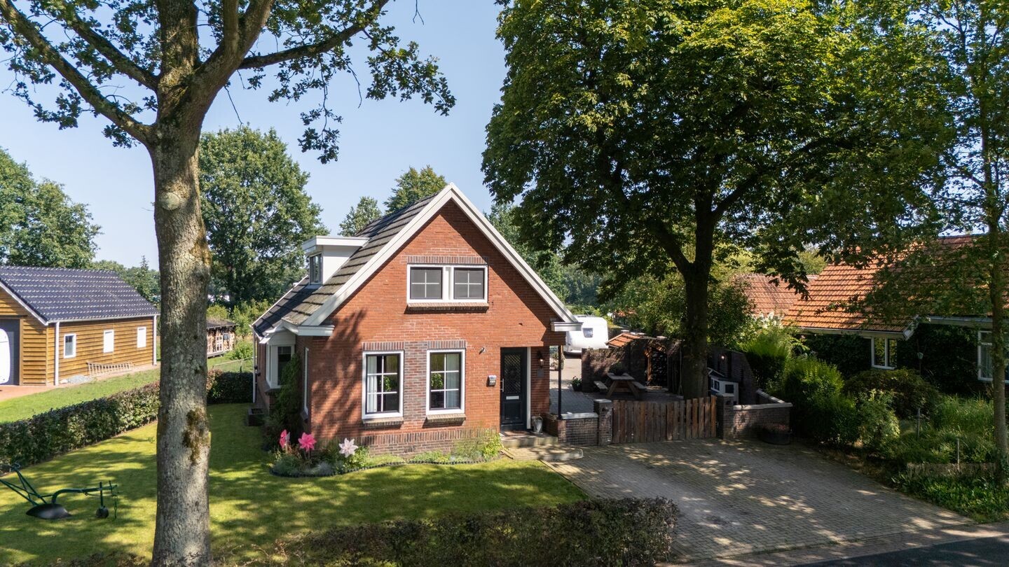 Vrijstaande woning te koop: Onstwedderweg 68, Vlagtwedde