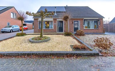Zuiderdiep 36