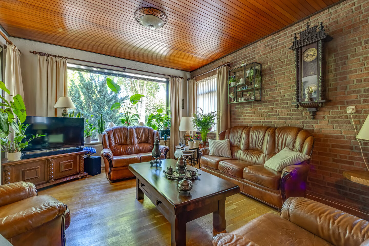 Vrijstaande woning te koop: Spoorsingel 12, Musselkanaal