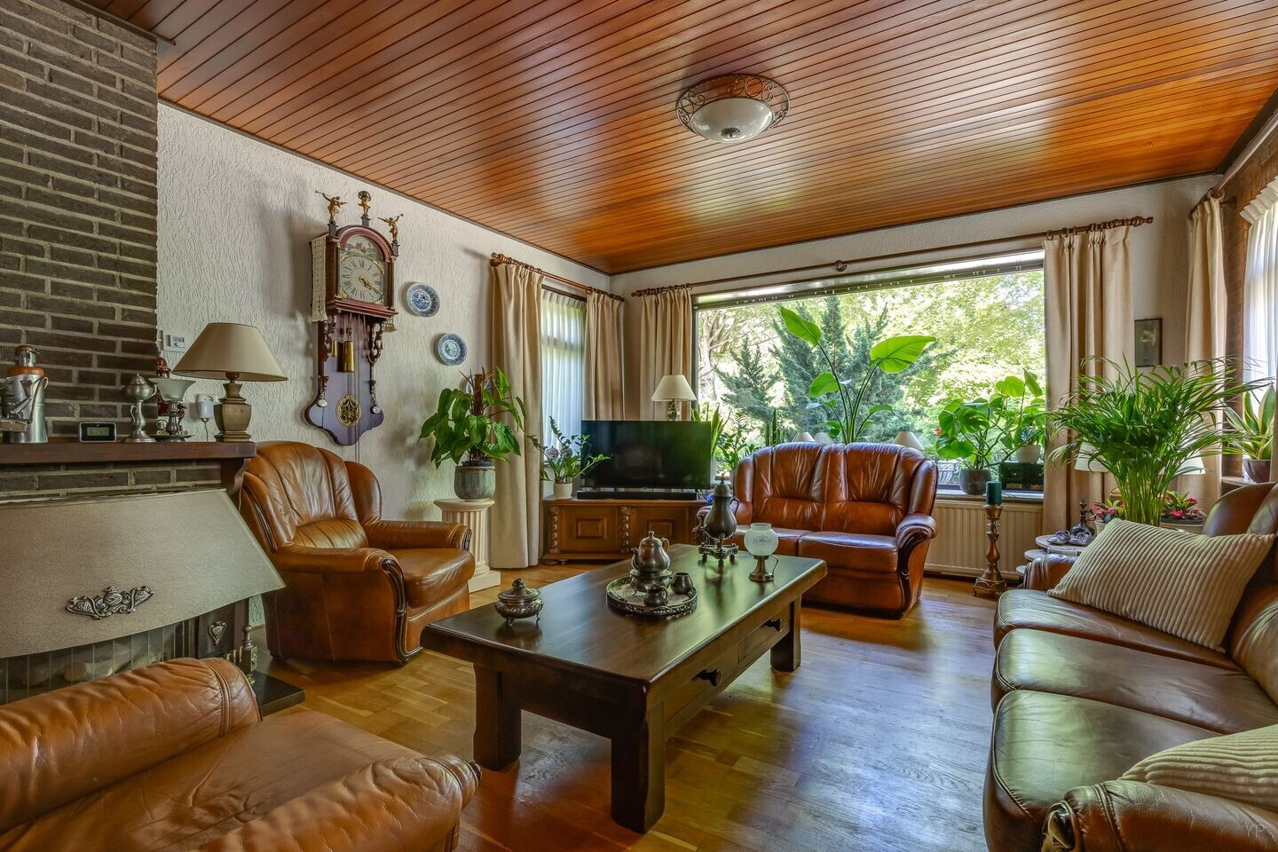 Vrijstaande woning te koop: Spoorsingel 12, Musselkanaal