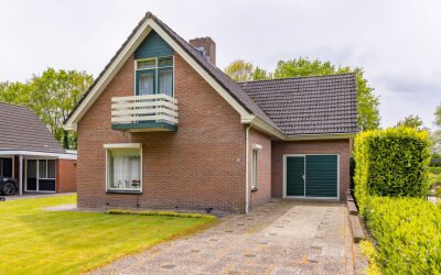 Spoorsingel 34