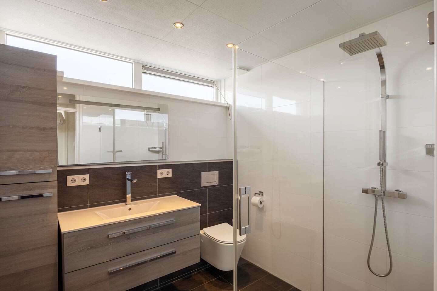 Tussenwoning te koop: Kamperfoeliestraat 19, Musselkanaal