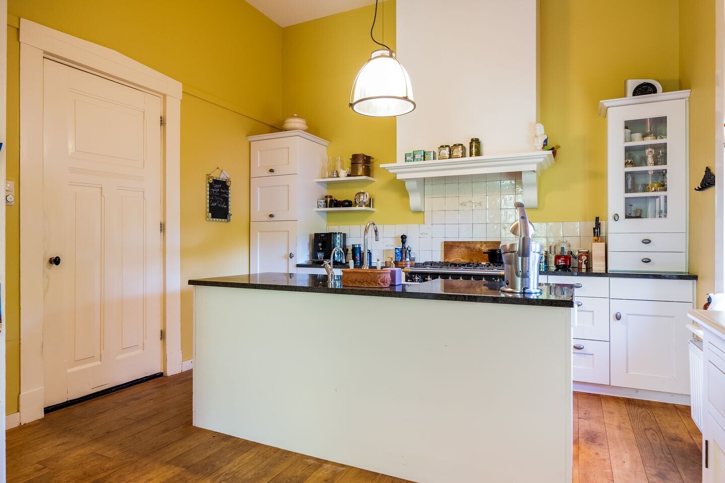 Vrijstaande woning te koop: Dorpsstraat 110, Kiel-Windeweer