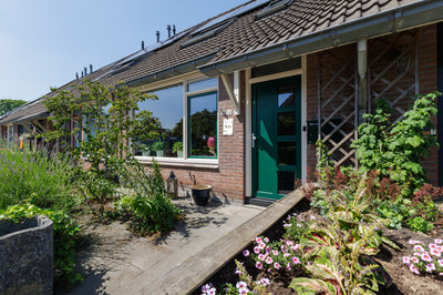 Tegenhouder 16