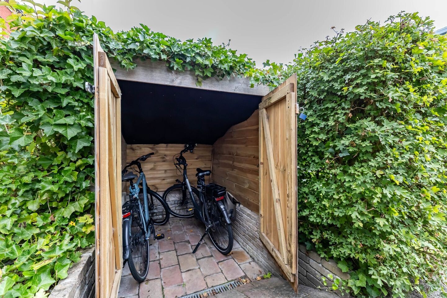 Tussenwoning te koop: Langs de erven 273, Meerstad