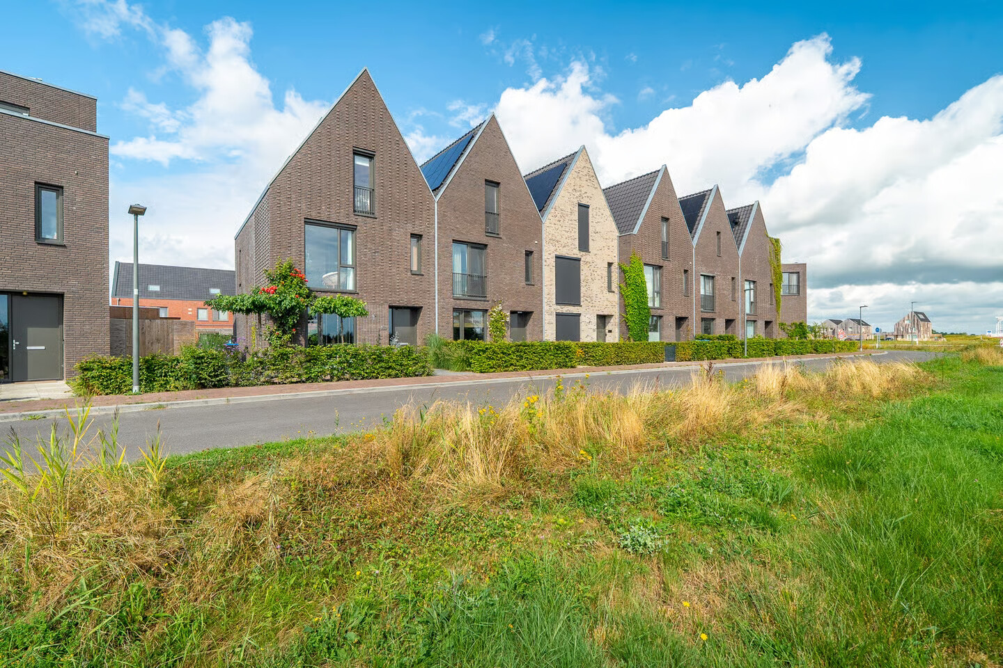 Hoekwoning te koop: Vossenburglaan 163, Meerstad