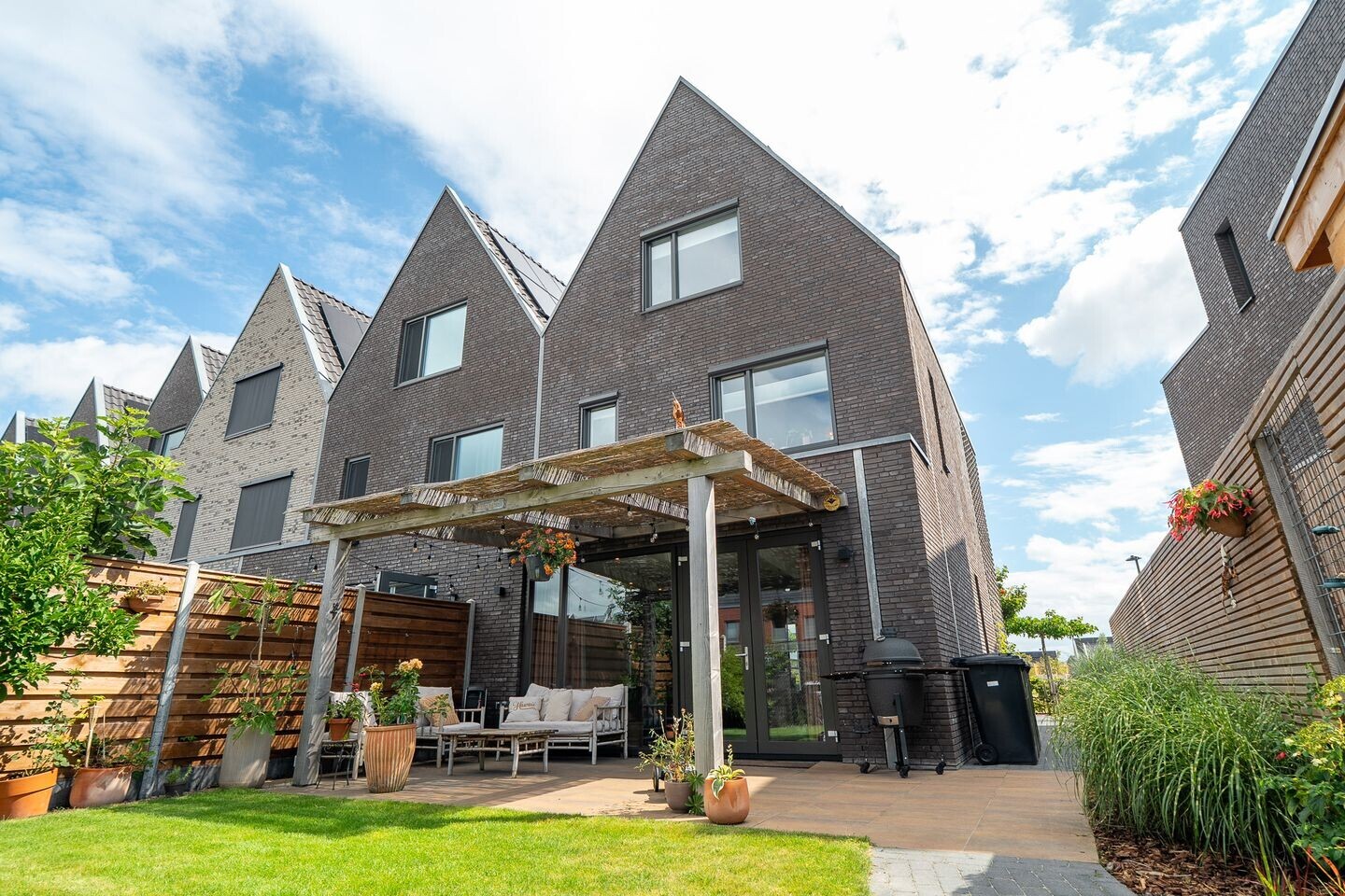 Hoekwoning te koop: Vossenburglaan 163, Meerstad