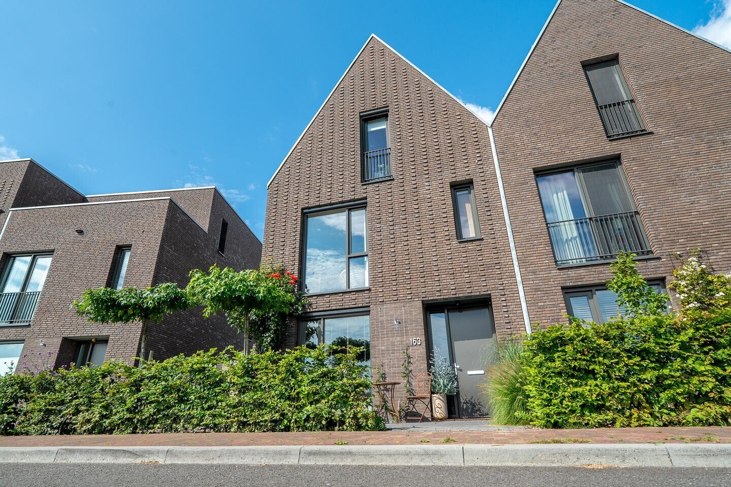 Hoekwoning te koop: Vossenburglaan 163, Meerstad