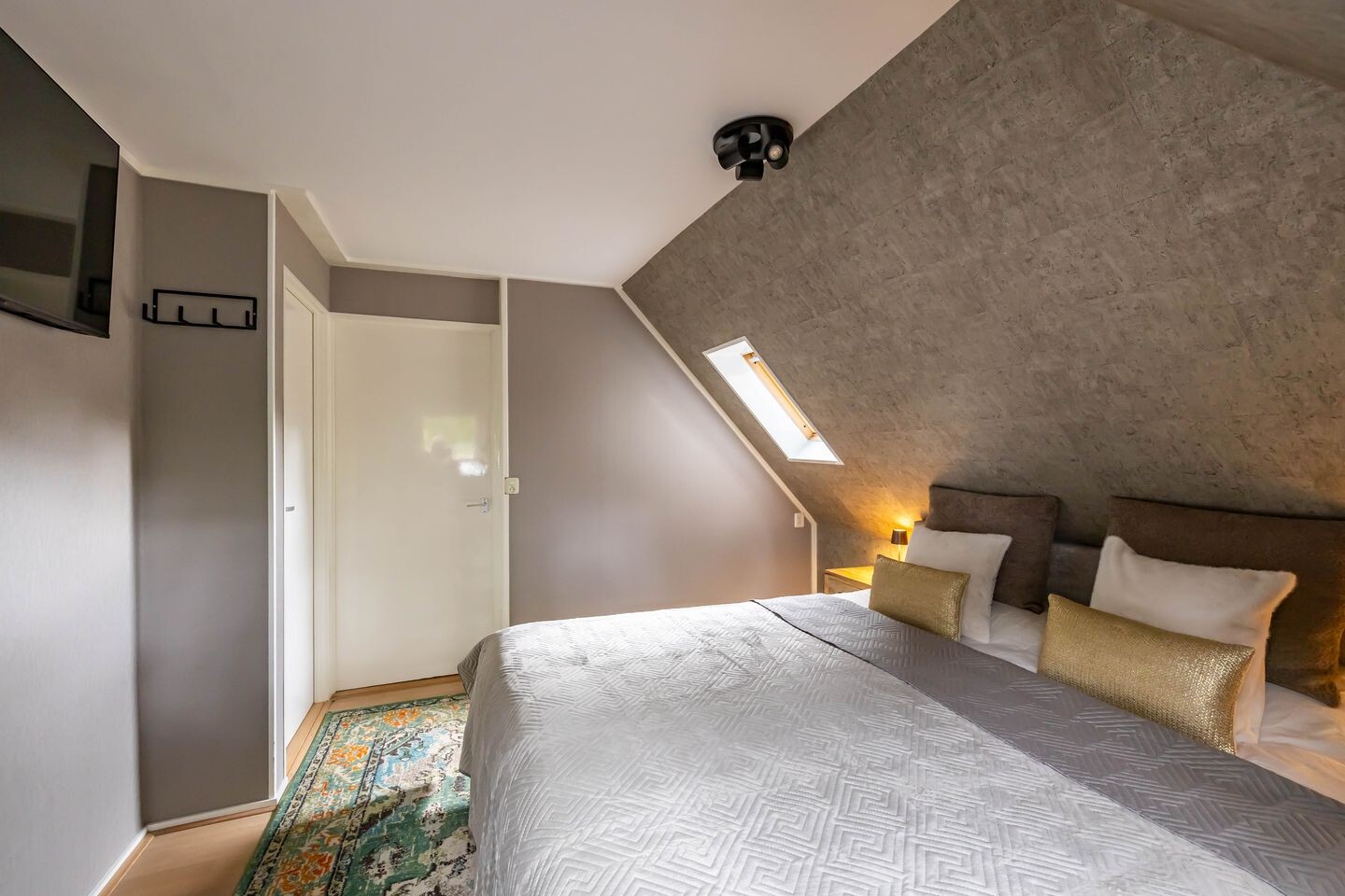 Vrijstaande woning te koop: Hoofdweg 8, Slochteren