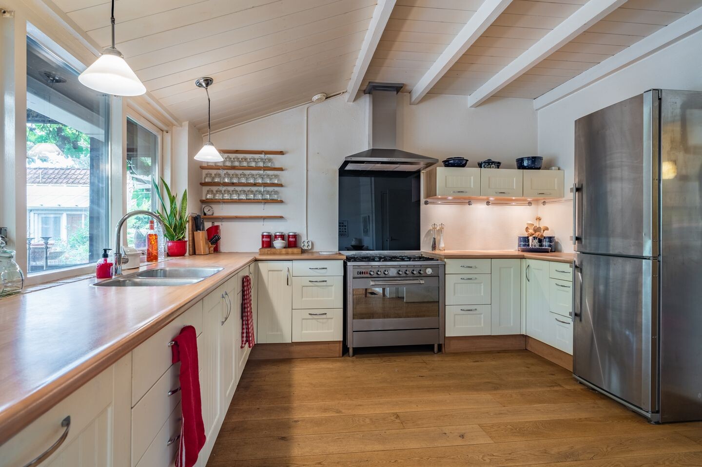 Vrijstaande woning te koop: Zuideromweg 5, Noordbroek