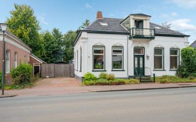 Kerkstraat 23