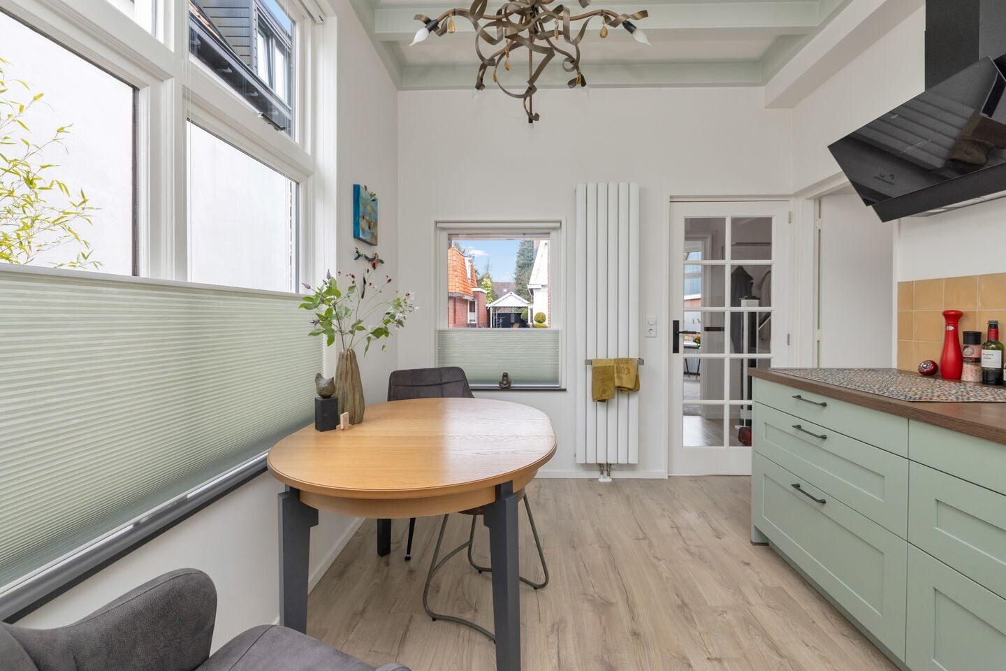 Vrijstaande woning te koop: Adriaan Geertsplein 3, Veendam
