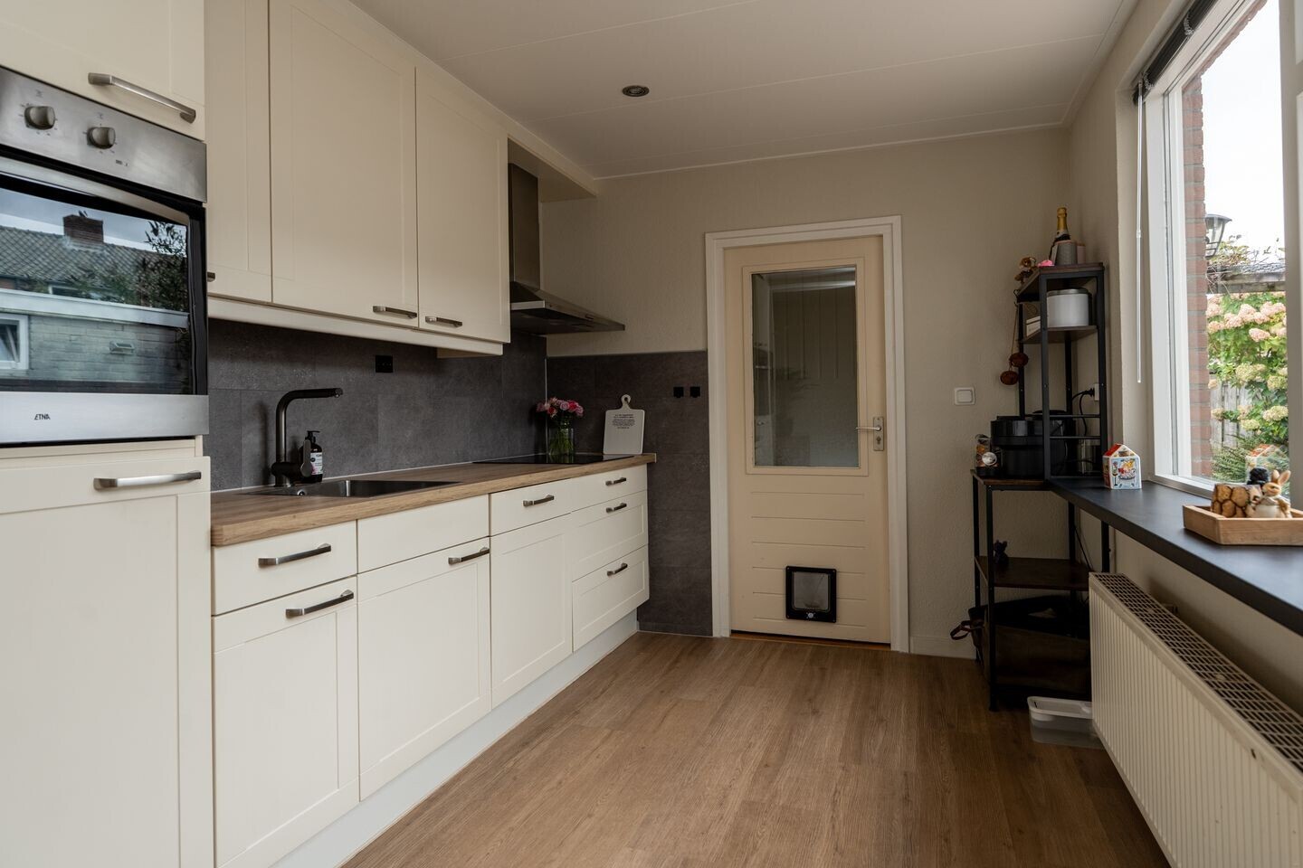 Hoekwoning te koop: Oude Bos 18, Veendam