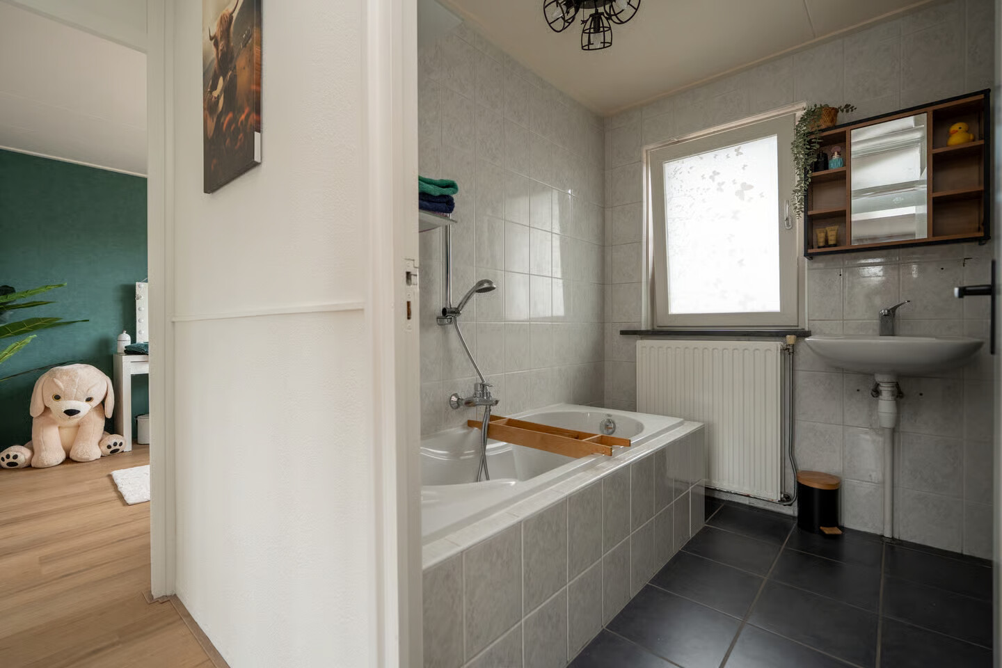 Hoekwoning te koop: Oude Bos 18, Veendam