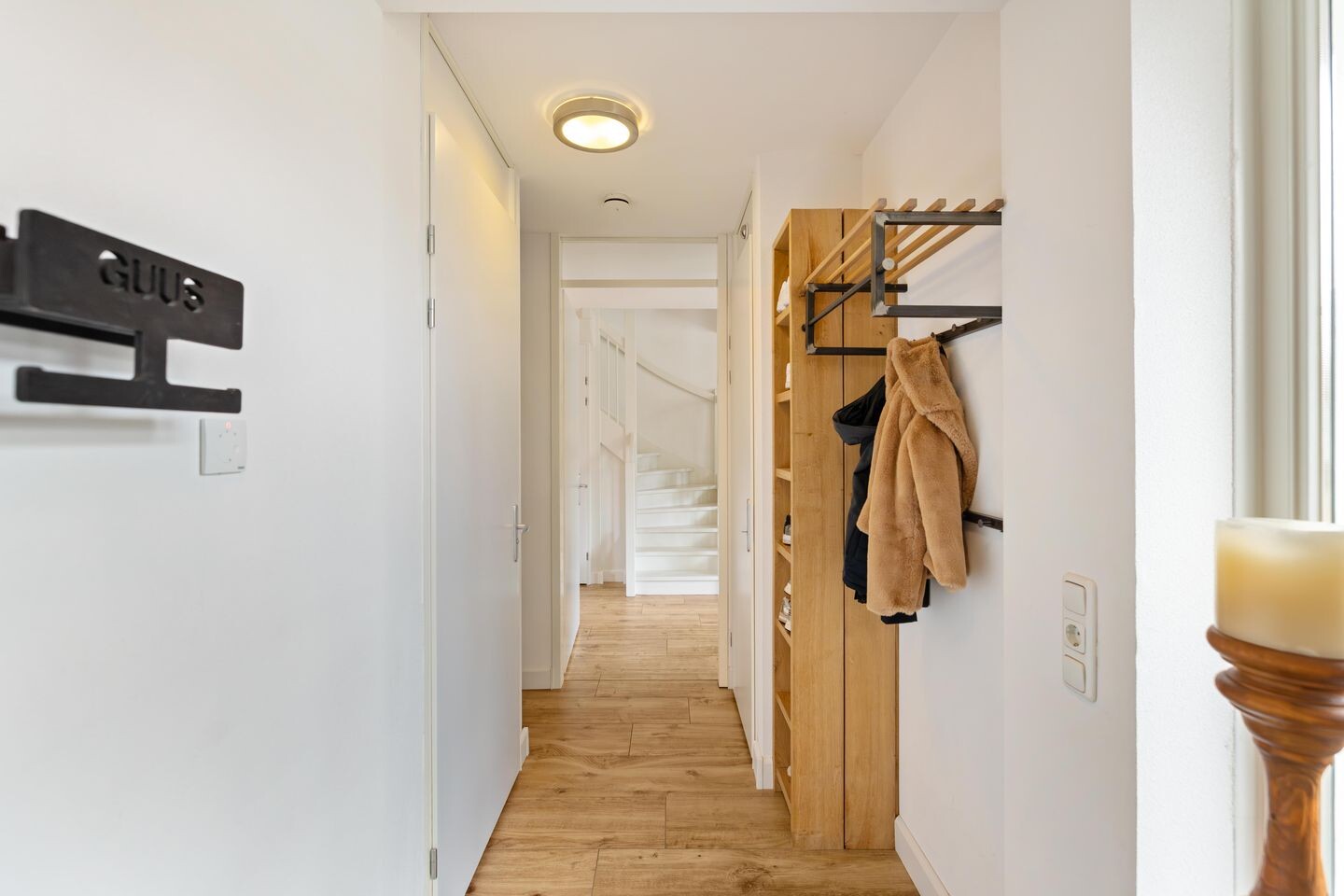Twee-onder-één-kap te koop: Stationspark 16, Veendam