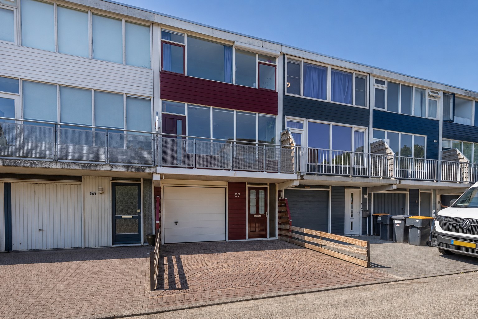 Tussenwoning te koop: Delf 57, Veendam