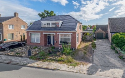 Middenweg 95