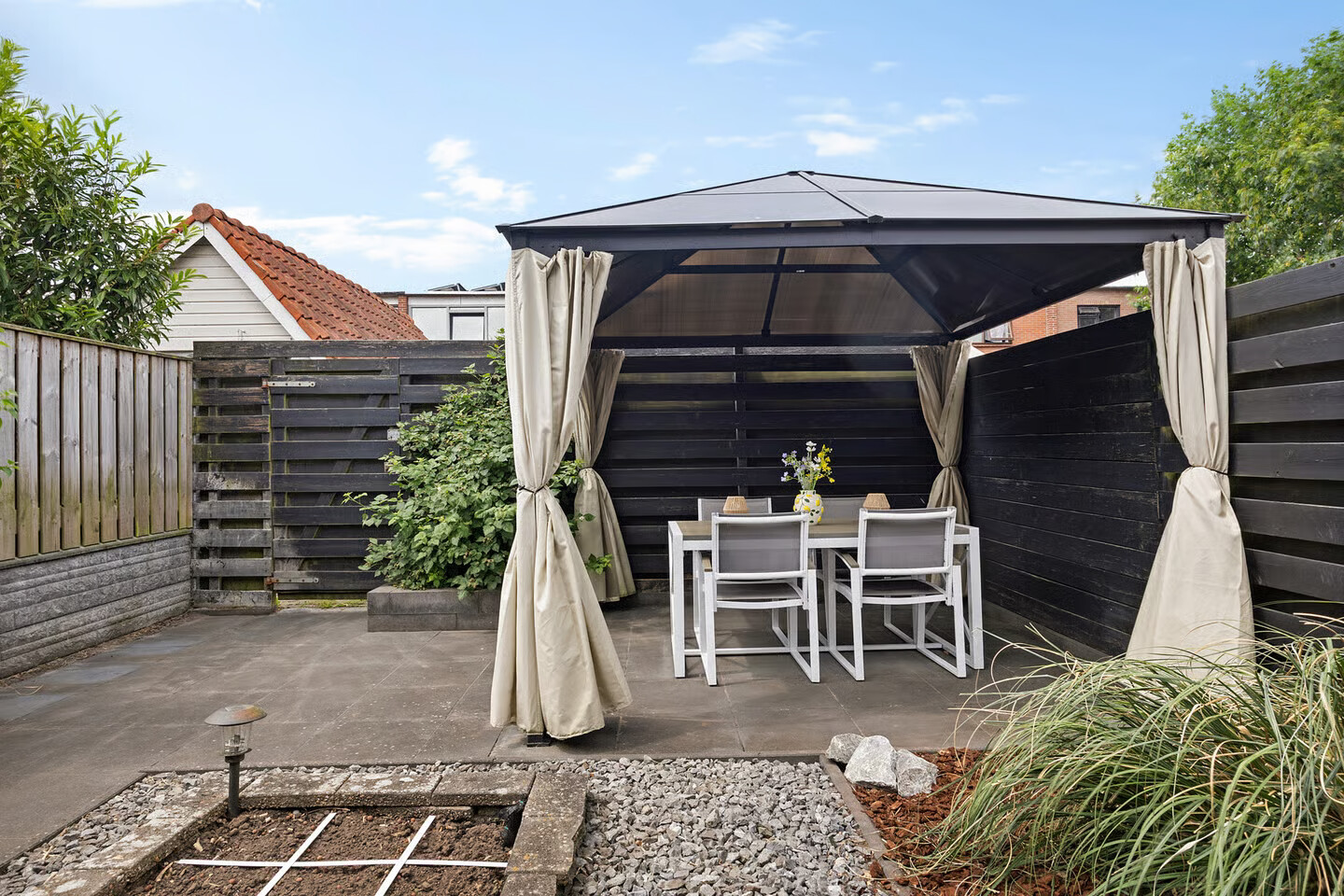 Tussenwoning te koop: Dr. Th. Tjabbesstraat 44, Veendam