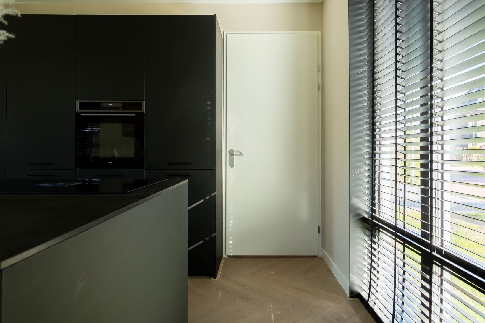 Vrijstaande woning te koop: Van der Veldelaan 10, Veendam