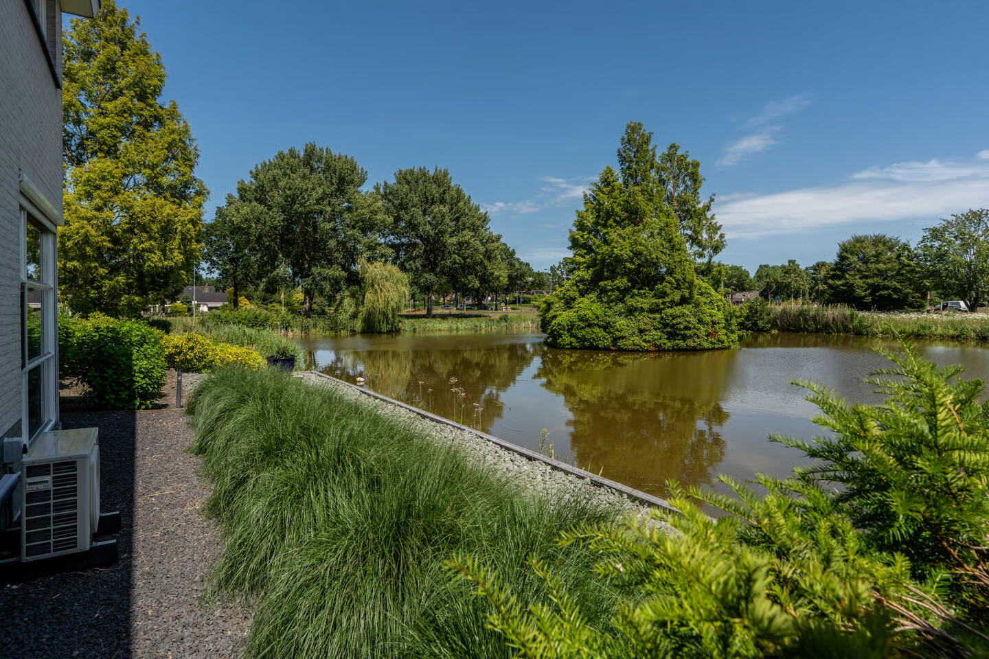 Vrijstaande woning te koop: Knobbelzwaan 2, Wildervank