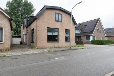 Raadhuisstr. 64