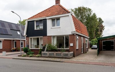 Middenweg 99