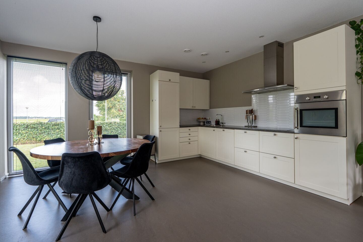Vrijstaande woning te koop: De Wiede 3, Muntendam