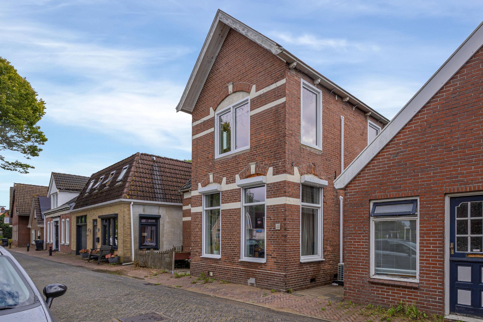 Twee-onder-één-kap te koop: Hendrik Westerstraat 238, Oude Pekela